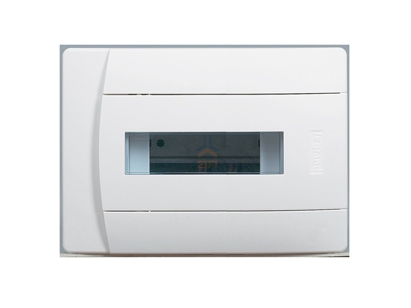 Бокс Legrand Practibox в нишу на 8 модулей